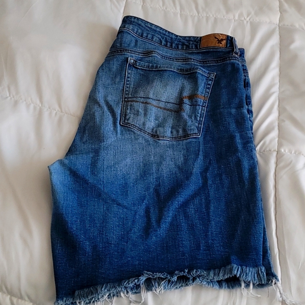 American Eagle Outfitters Bermuda shorts